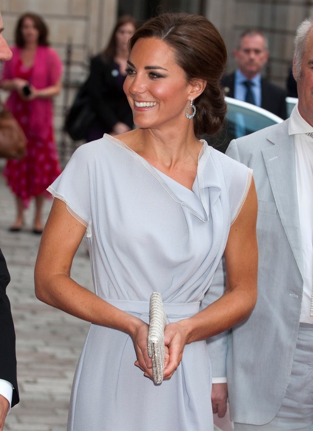 Haljina kate. Lični život i vjenčanje sa princom Williamom. Vjenčanica Kate Middleton