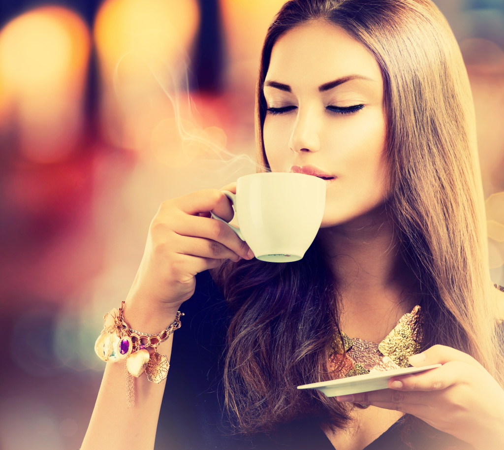 Пити каву при годуванні груддю. Чи можна годуючим кави: правила вживання. Склад кави і його вплив на людину