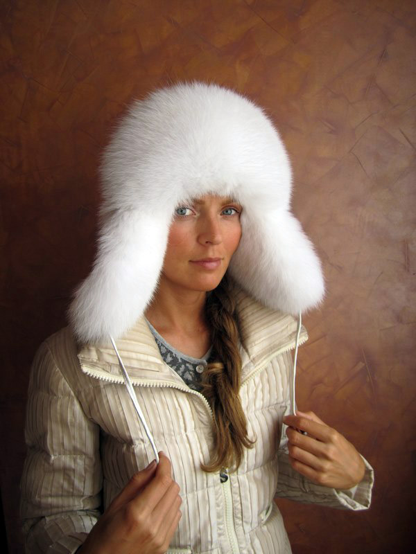 Зимові хутряні шапки сучасна мода