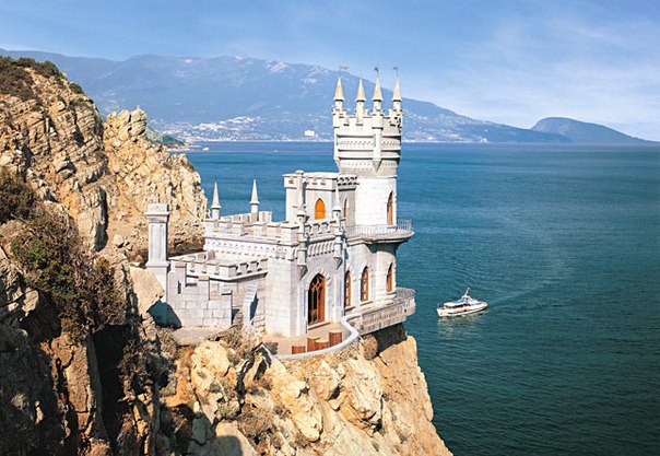 Літній відпочинок в Криму: куди поїхати і що подивитися? Де в Криму найдешевший і найкращий відпочинок